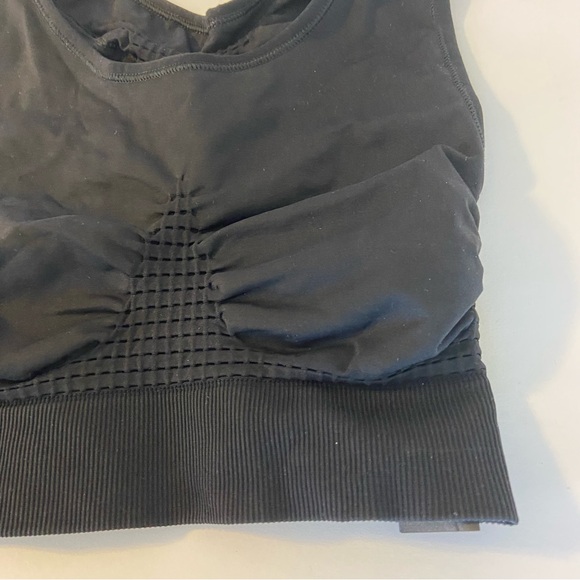 NWOT Sweaty Betty Black Stamina Sports Bra - Picture 8 of 9